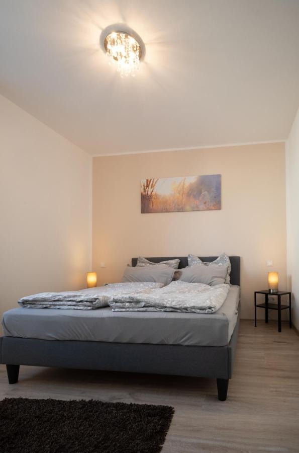 Ferienwohnung Auf Villa Hendschhof Sankt Wendel Exterior photo